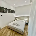 We Home - Volturno31, Bosco Verticale