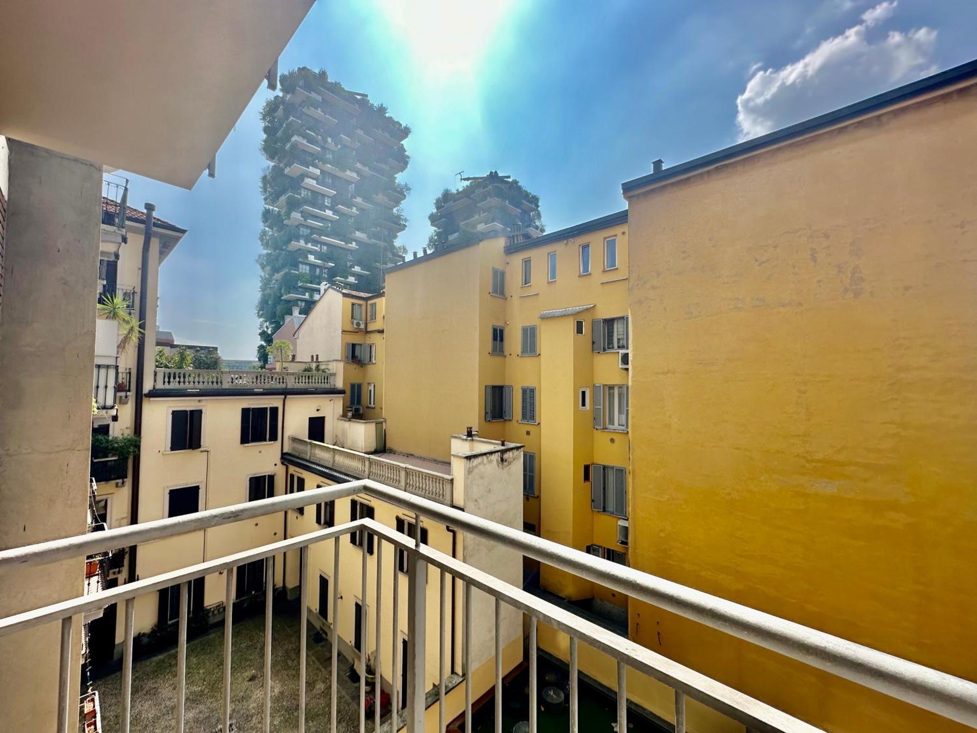 We - Volturno31, Bosco Verticale